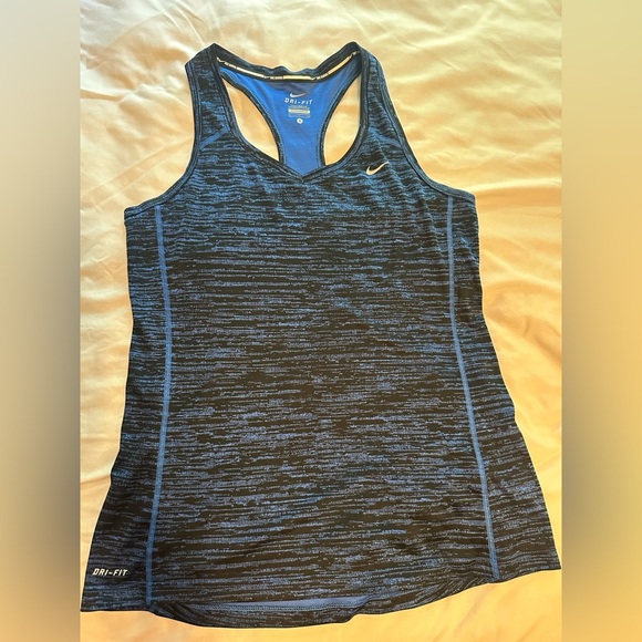 Nike Blue Dry Fit  Women’s activewear racerback tank‎ size Small - Picture 5 of 12